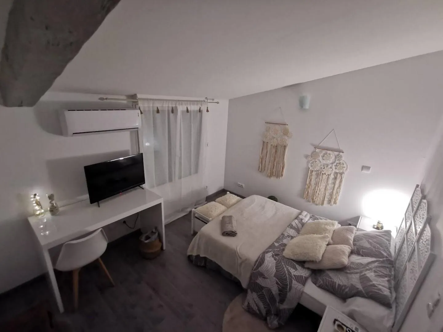 Chez Nathalie&Maxime Apartman Sorèze 0*,  Franciaország